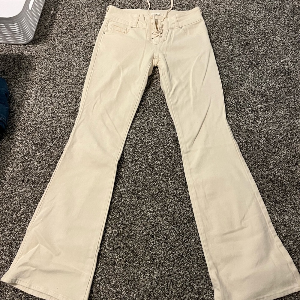 Pacsun low waist cream colored jeans